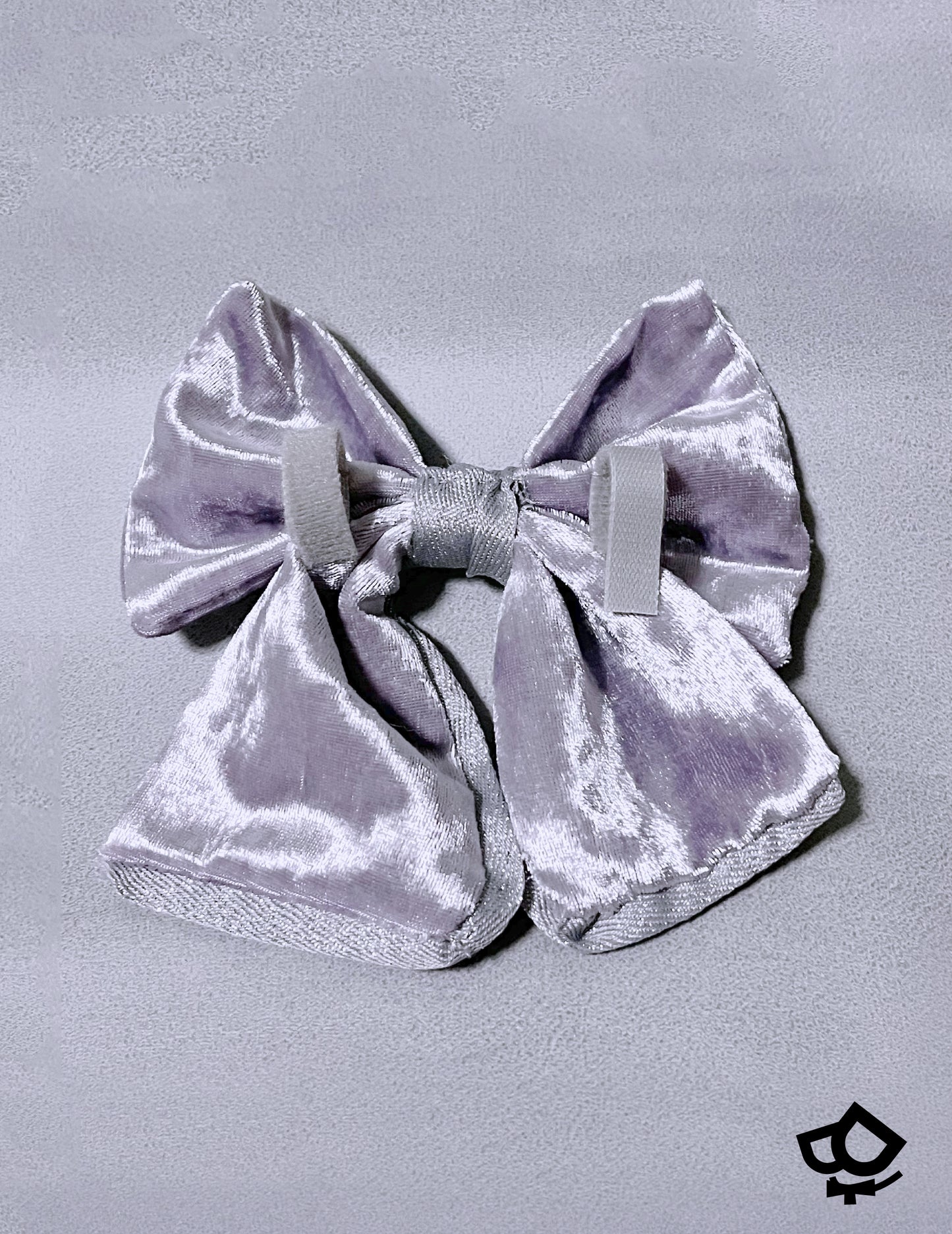 Lilac Velvet Bowtie